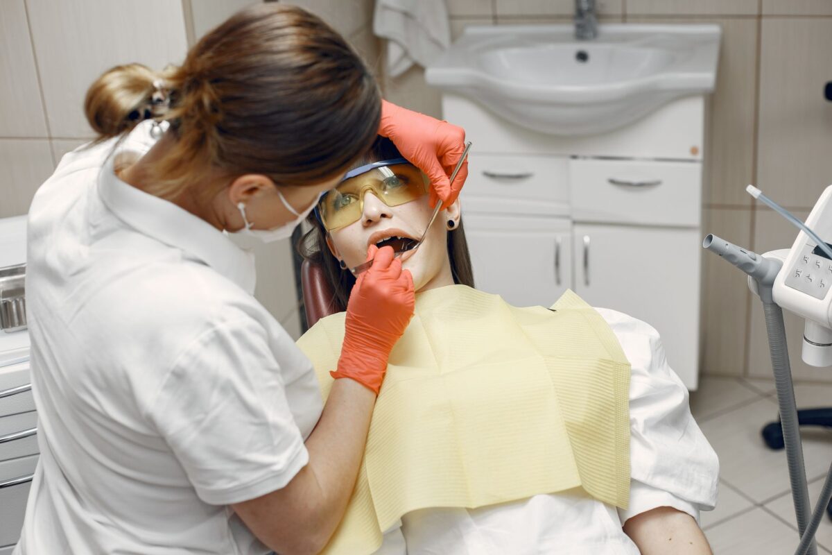 dégonfler chique soulager fait dentiste arrêter